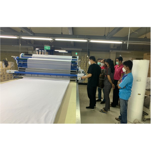 Automatic fabric spreading machine for garment industry